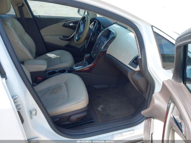 1G4PP5SK3E4196307 Buick Verano