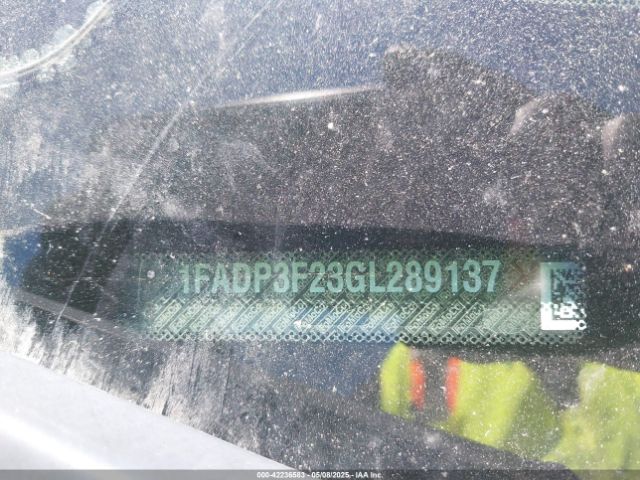 1FADP3F23GL289137 Ford FOCUS SE