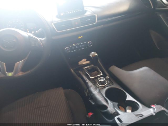 3MZBM1V70FM163050 Mazda Mazda3 I Touring