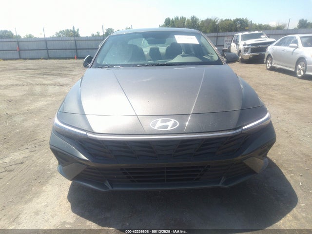 KMHLM4DG9RU815492 Hyundai ELANTRA SEL