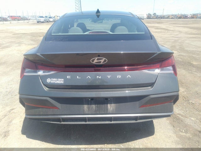 KMHLM4DG9RU815492 Hyundai ELANTRA SEL
