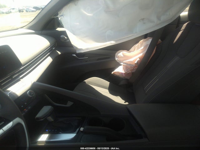 KMHLM4DG9RU815492 Hyundai ELANTRA SEL