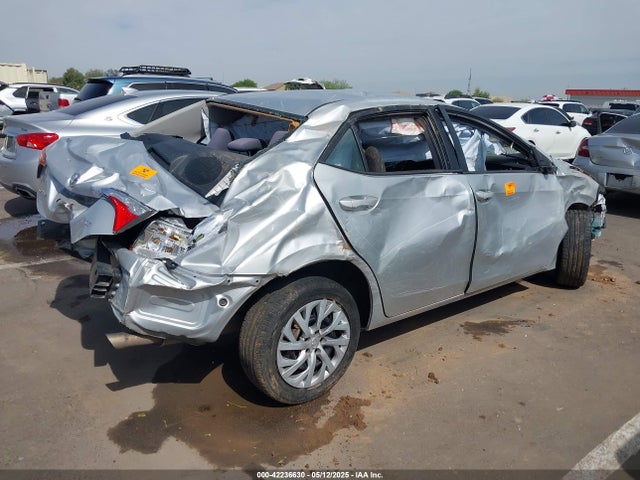 2T1BURHE5JC068433 Toyota COROLLA LE