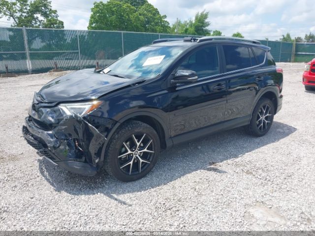 2T3JFREV2HW677084 Toyota RAV4 SE