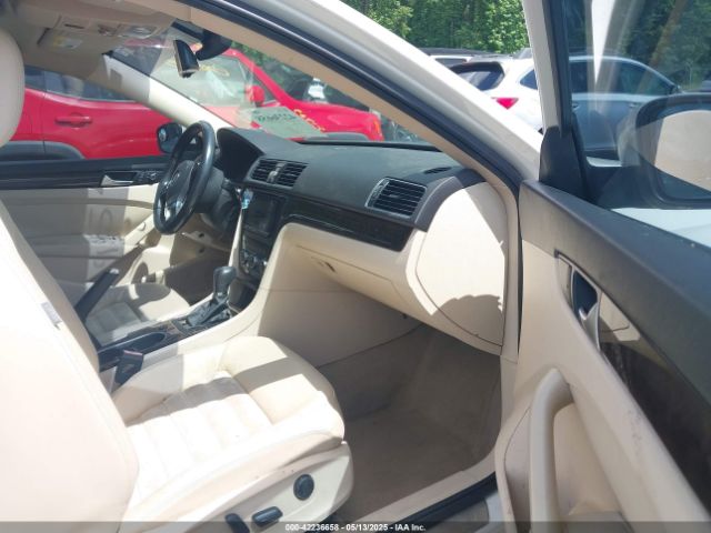 1VWCN7A38EC069585 Volkswagen Passat 2.0l Tdi Sel Premium