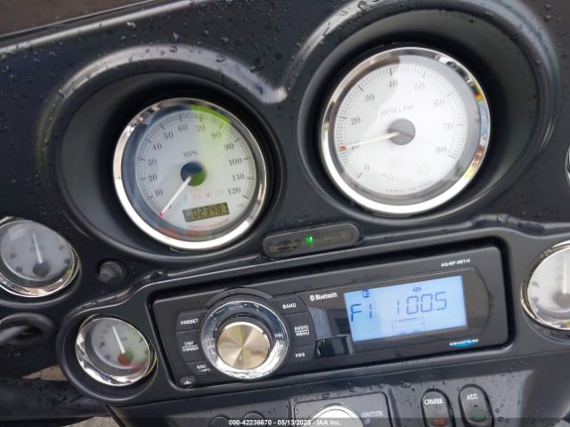 2013 HARLEY-DAVIDSON FLHX 1HD1KBM15DB686395 Photo 6