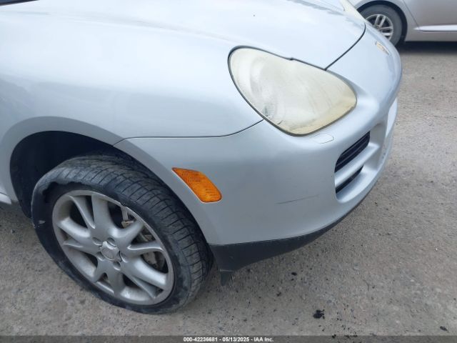 2004 PORSCHE CAYENNE WP1AB29P74LA76330 Photo 5