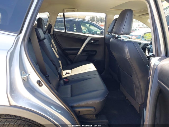 Toyota Rav4 Limited 2018 2T3YFREV4JW477313 Image 8