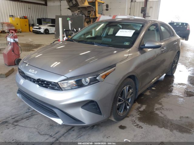 3KPF24AD5PE540474 KIA Forte Lxs