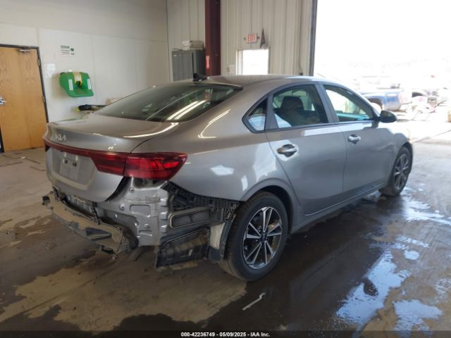 3KPF24AD5PE540474 KIA Forte Lxs