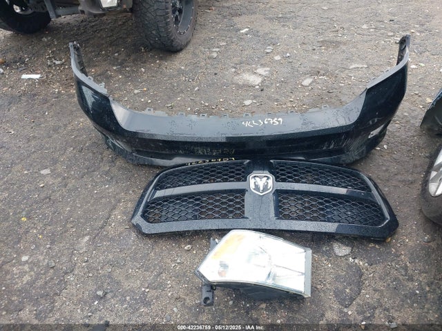 1C6RR7KT9ES162080 RAM 1500 Express