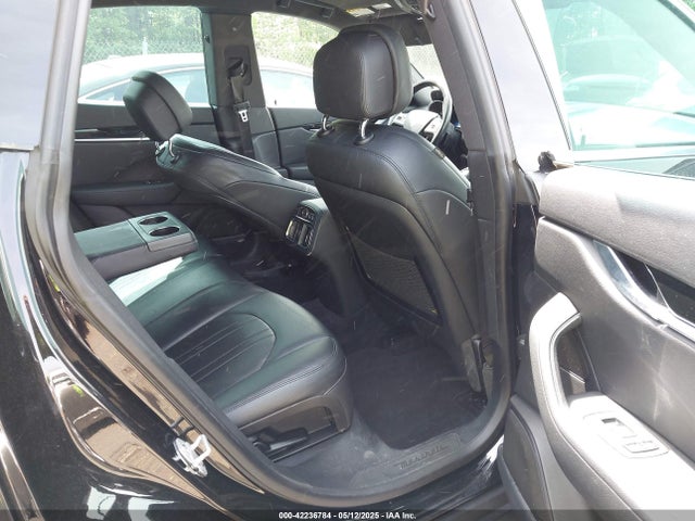 ZN661XUA6LX352481 Maserati Levante