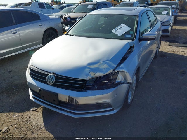 3VWL17AJ7GM205362 Volkswagen 2016