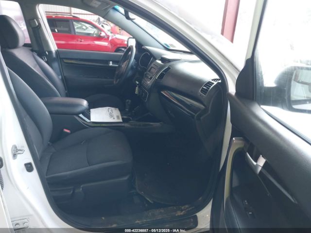 5XYKT3A69EG537505 KIA SORENTO LX