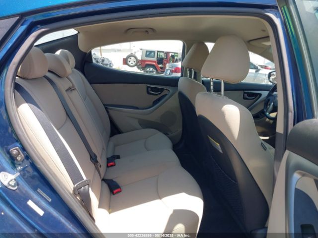 KMHDH4AE1EU176823 Hyundai ELANTRA SE