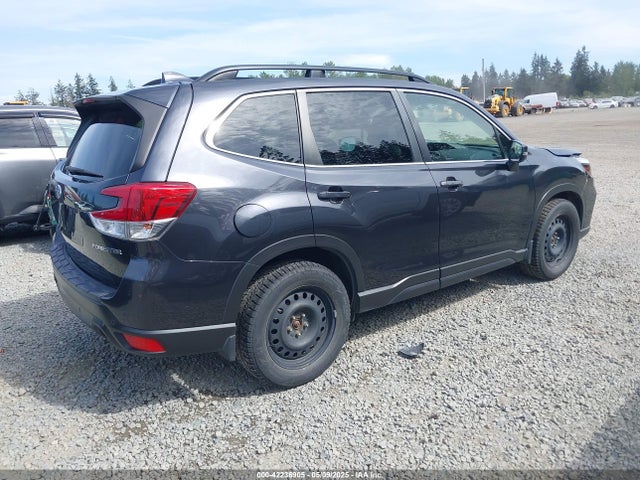 JF2SKAUC3KH526058 Subaru Forester Limited