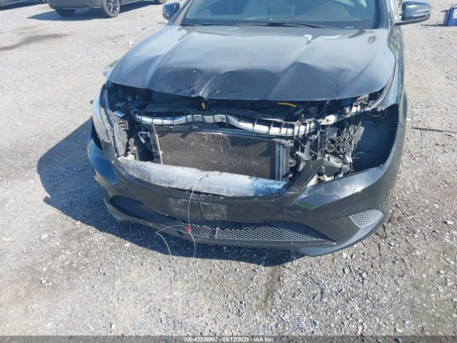 WDDSJ4GB2FN236459 Mercedes-Benz 2015