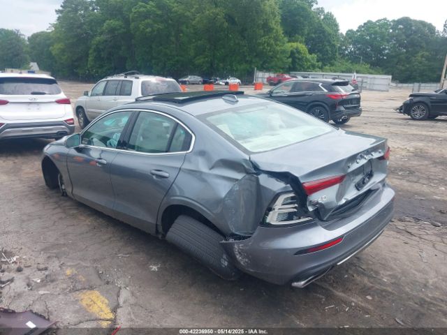 2021 VOLVO S60 7JR102FL3MG122965 Photo 2
