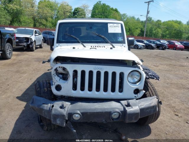 1C4BJWDG6FL594942 Jeep Wrangler Unlimited Sport