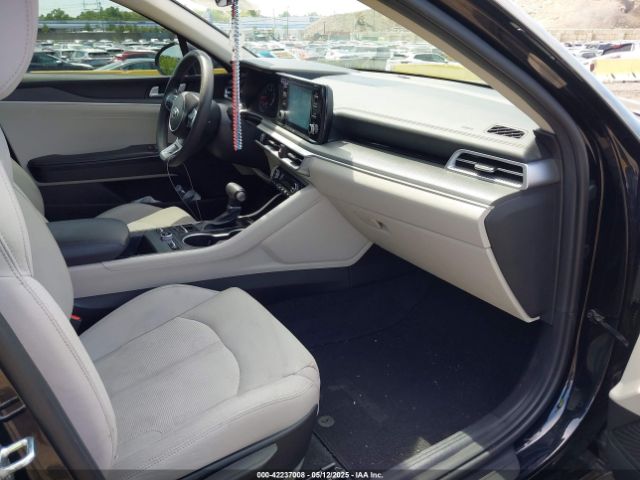 5XXG14J25MG052084 KIA K5 LXS