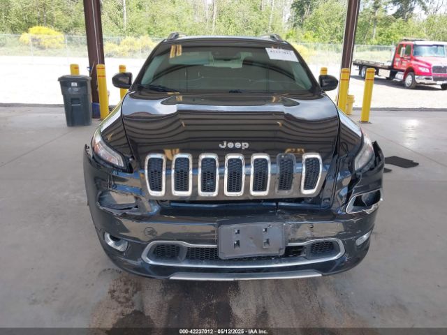 1C4PJMJS4GW314664 Jeep Cherokee Overland