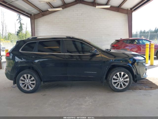 1C4PJMJS4GW314664 Jeep Cherokee Overland