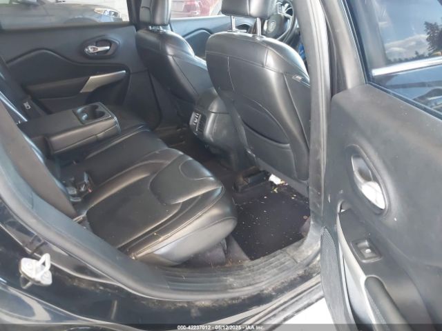 1C4PJMJS4GW314664 Jeep Cherokee Overland