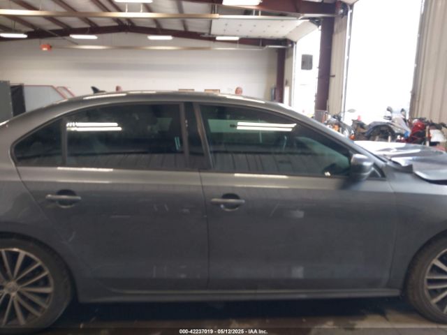 3VWD17AJ8GM410208 Volkswagen Jetta 1.8t Sport