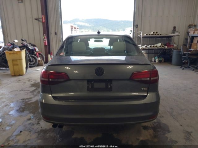 3VWD17AJ8GM410208 Volkswagen Jetta 1.8t Sport