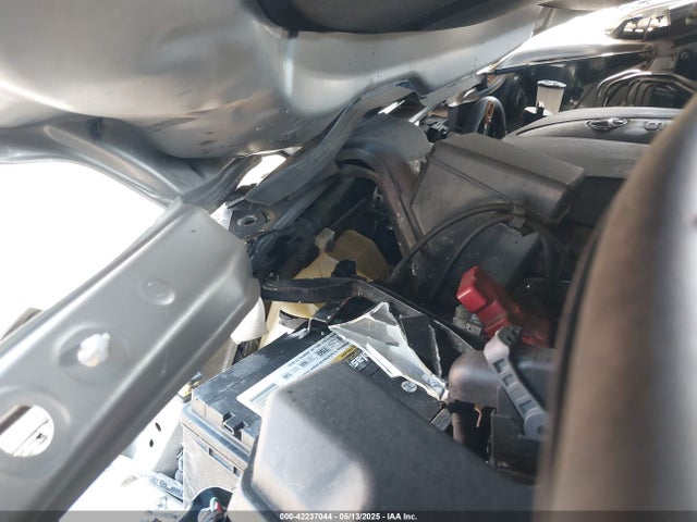 5TDYZ3DC4HS837017 Toyota Sienna Xle Premium 8 Passenger