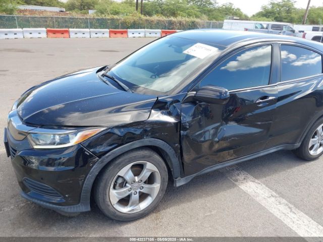 3CZRU5H31KG704823 Honda HR-V LX