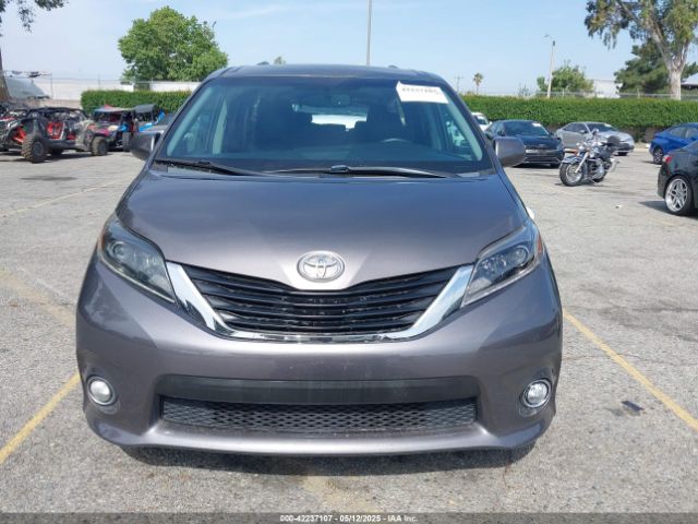 5TDXK3DCXFS680767 Toyota Sienna Se 8 Passenger