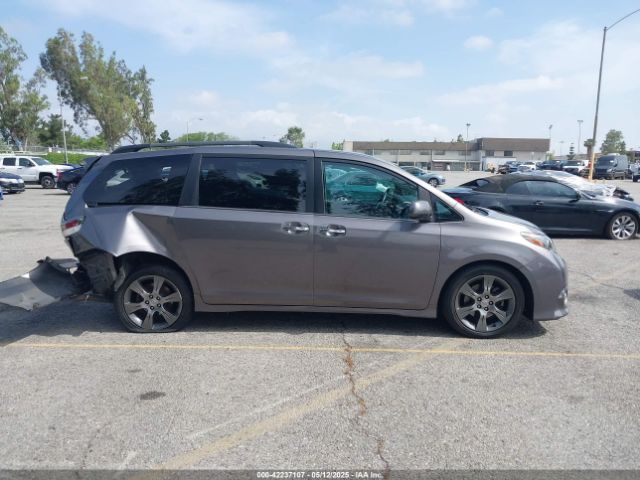 5TDXK3DCXFS680767 Toyota Sienna Se 8 Passenger