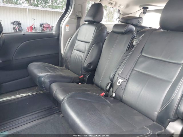 5TDXK3DCXFS680767 Toyota Sienna Se 8 Passenger