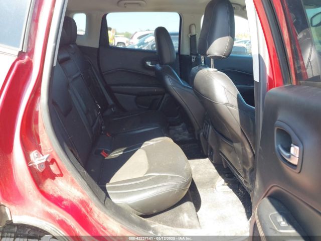3C4NJDBB4JT436816 Jeep Compass Latitude 4x4