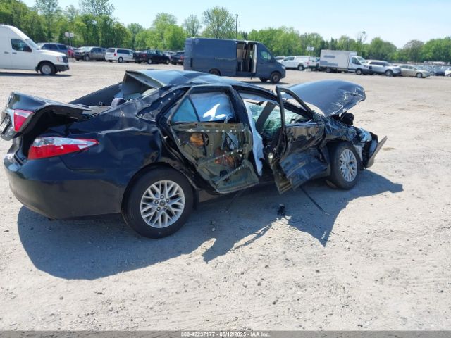 4T1BF1FK8HU725206 Toyota CAMRY LE