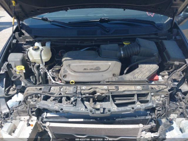 2020 CHRYSLER VOYAGER 2C4RC1CG2LR131258 Photo 9