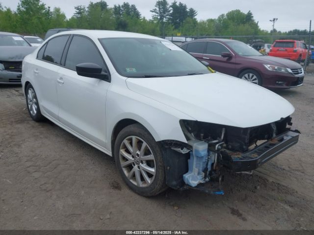 2015 VOLKSWAGEN JETTA 3VWD17AJXFM332383