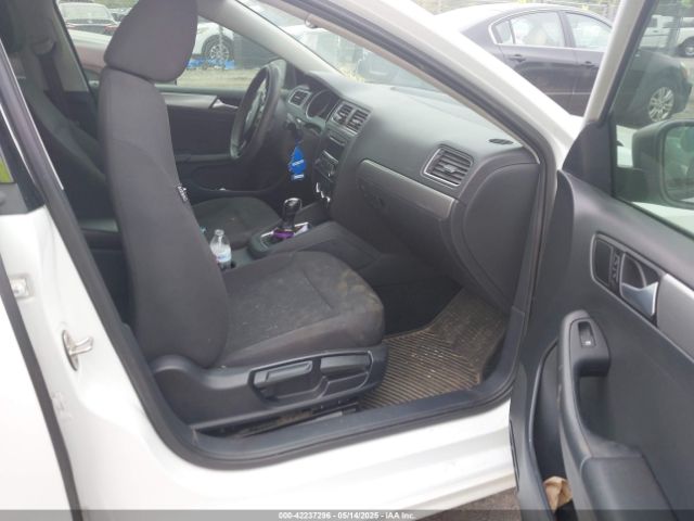 2015 VOLKSWAGEN JETTA 3VWD17AJXFM332383 Photo 4