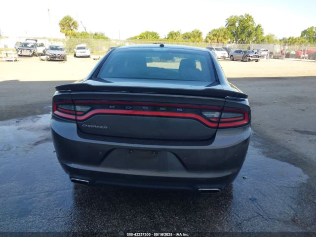 2C3CDXBG1FH716452 Dodge Charger Se