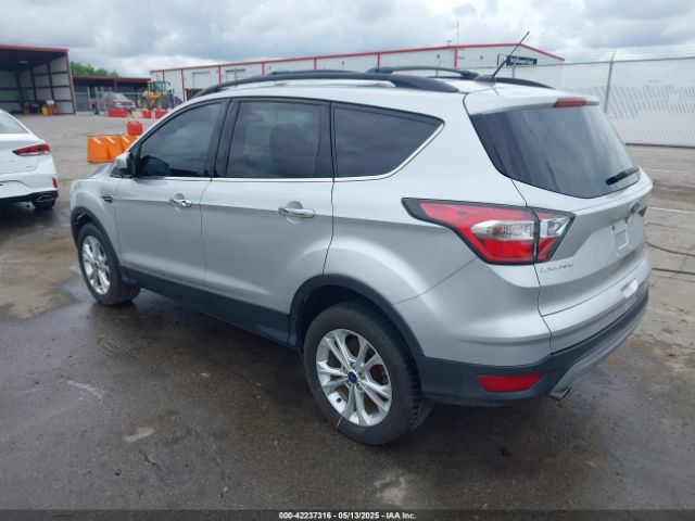 1FMCU9GDXHUB45531 Ford ESCAPE SE