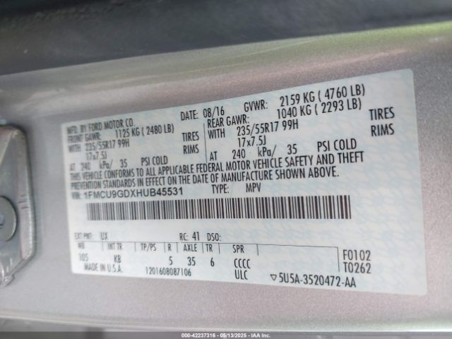 1FMCU9GDXHUB45531 Ford ESCAPE SE
