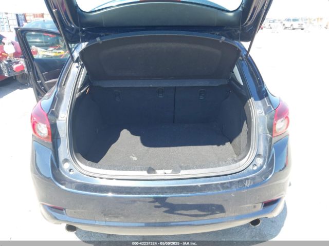 3MZBN1L76HM102692 Mazda Mazda3 Touring