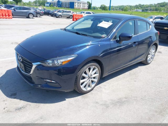 3MZBN1L76HM102692 Mazda Mazda3 Touring