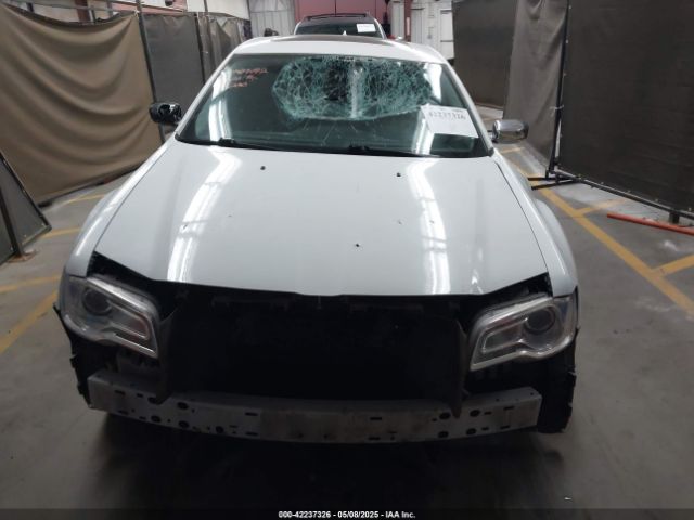 2C3CCAEG5GH268715 Chrysler 300