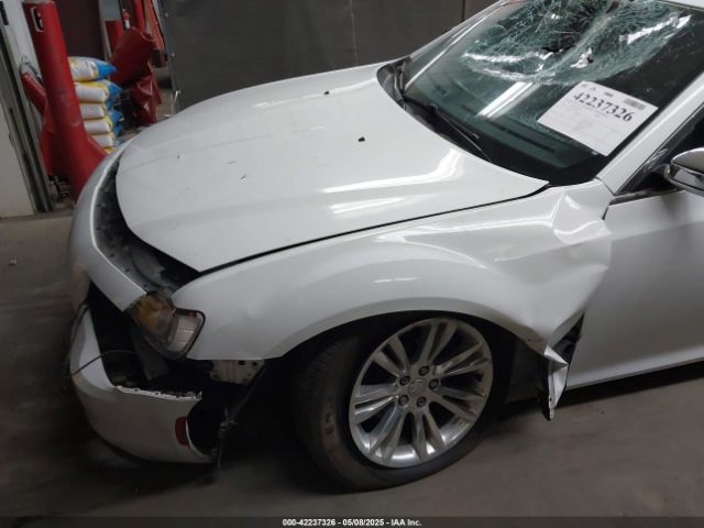 2C3CCAEG5GH268715 Chrysler 300