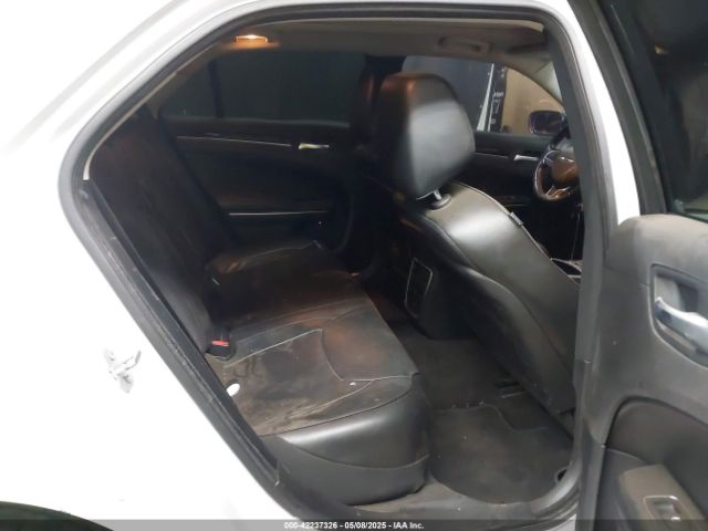 2C3CCAEG5GH268715 Chrysler 300