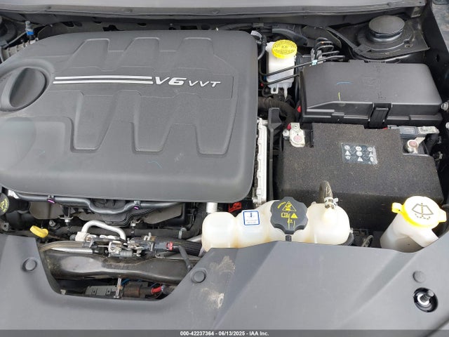 1C4PJMDX2KD281255 Jeep Cherokee Limited 4x4