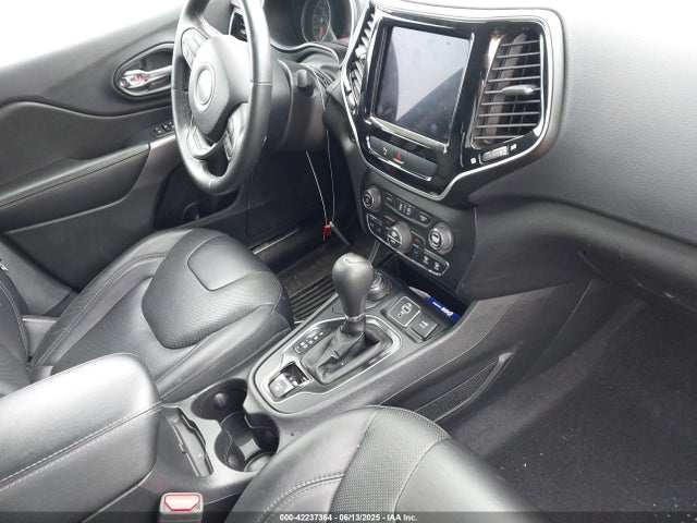 1C4PJMDX2KD281255 Jeep Cherokee Limited 4x4