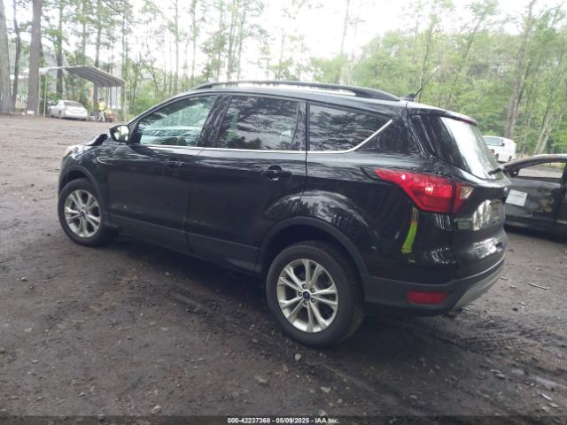 1FMCU0HD9KUA33627 Ford ESCAPE SEL